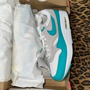 Nike White and Teal Sneakers